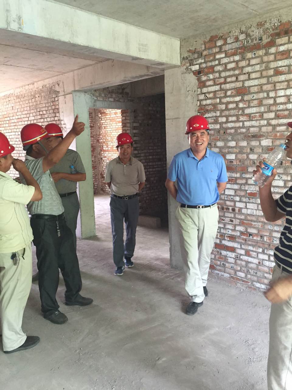 1495243773610725.jpg 4.jpg